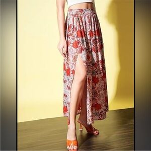 NWT MAXI SKIRT